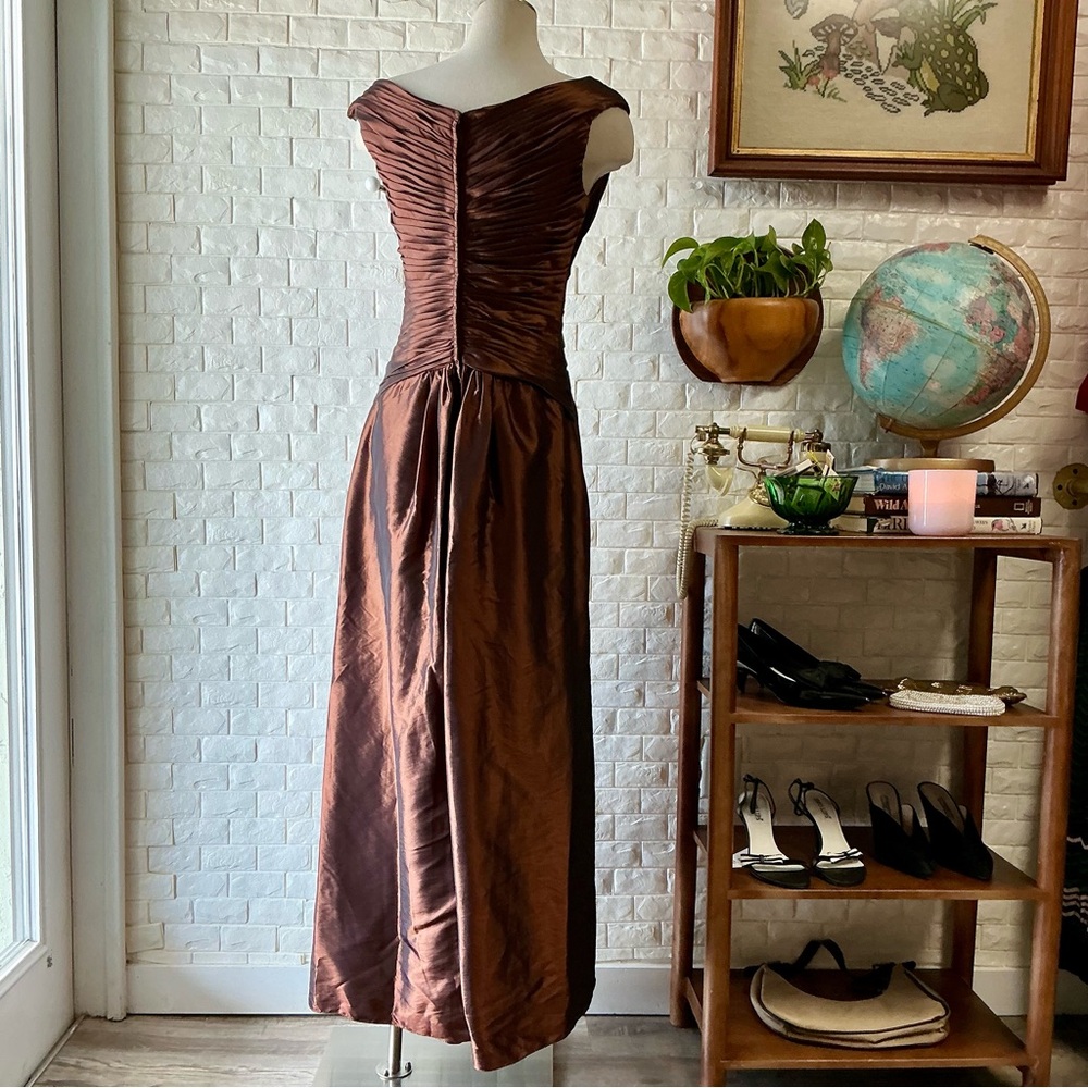 Symphony of Venus Liquid Metallic Copper Ornately Ruched Gathered Bodice Gown - Picture 12 of 17